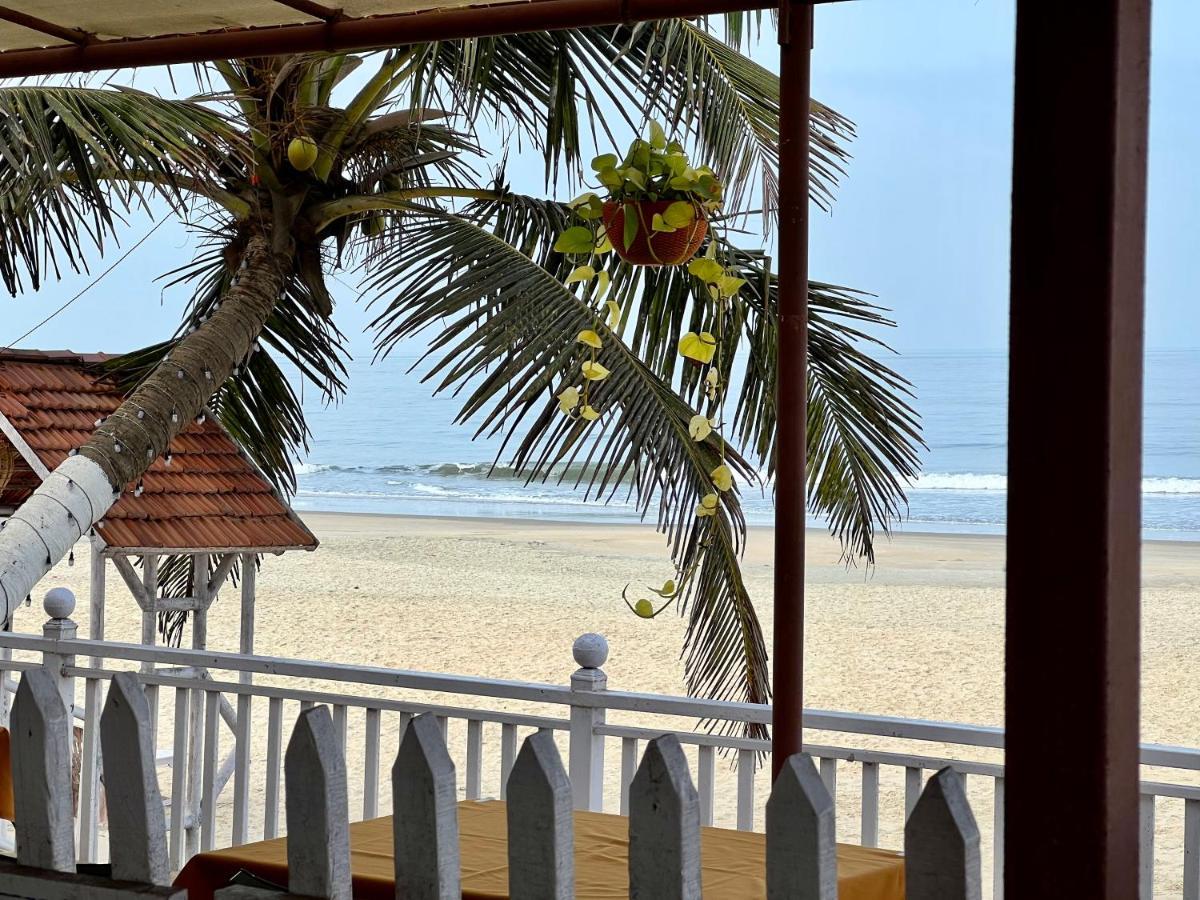 Guest house By The Beach Goa Benaulim